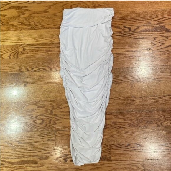 Pretty Little Thing Women's Midi Dress Tube Ruched Side Strapless White Draped - Picture 12 of 12